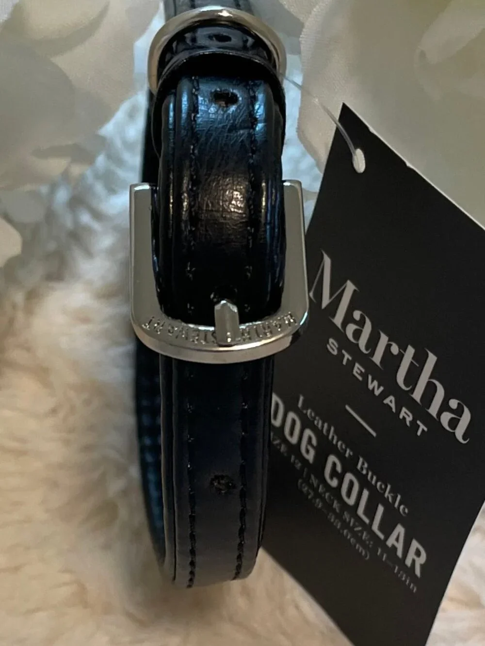 Martha Stewart Leather Buckle Dog Collar NWT